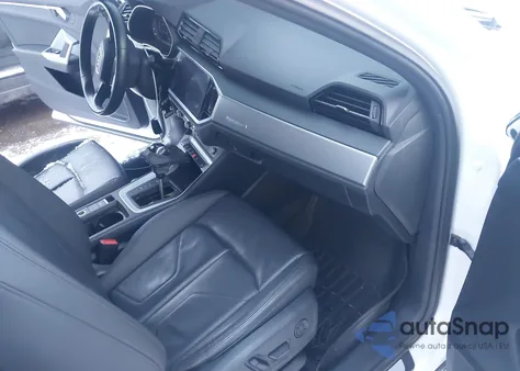 2022 Audi Q3 Premium 45 Tfsi S Line Quattro Tiptronic z USA, uszkodzony, nr VIN WA1DECF37N1005097